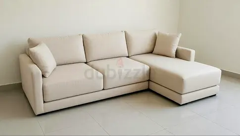 Crategbarrel L Shape Sofa Beige Good Condition