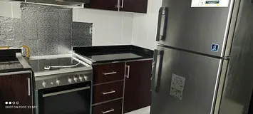 Spacious Studio with Appliances, near Metro