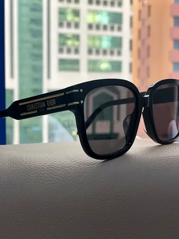Christian Dior Black Sunglasses - Excellent Condition