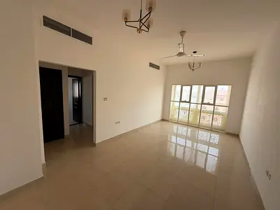 قريب من محمد بن زايد! غرفة وصالة بحمامين وصالة منفصلة في المويهات 3 – 32,000 درهم