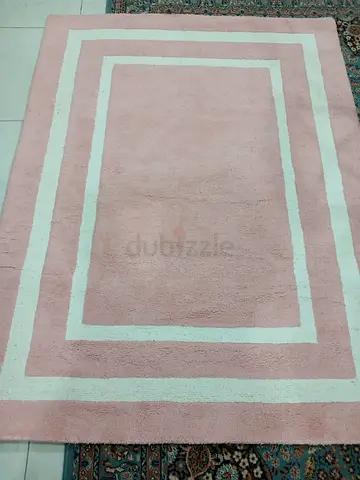 Carpet for girl room