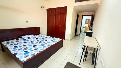 Fully Furnished Master Room for Single Male Executive Bachelor