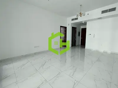 Spacious 1BR Apt | Near Metro | Balcony | Vacant