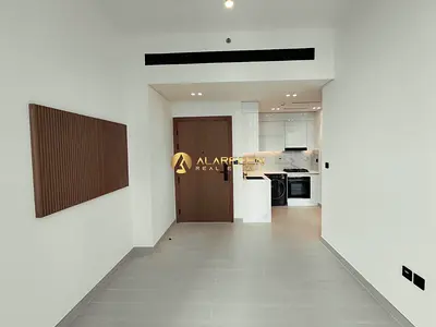 Park View| Prime Location | Ready to Move