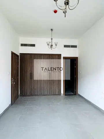 "In 6 Cheques | Spacious Apartments |Booking Started| Move-in from 1st October