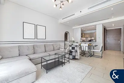 Premium 1 Bedroom | Furnished | Vacant