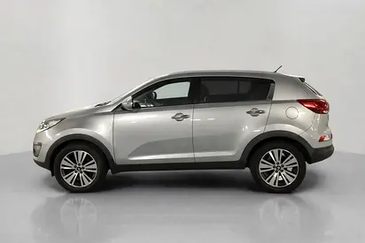 KIA SPORTAGE 2015  FULL OPTION – GCC SPECS – PANORAMIC ROOF – SILVER