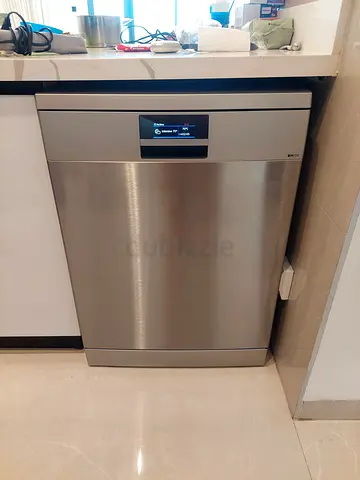 .Siemens iQ700 Germany Three Rack Dishwasher Inside Blue light