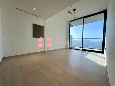 Bright | High floor | Great location