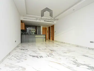 Pool view | Mid floor | Kitchen equipped | Flexible T&Cs
