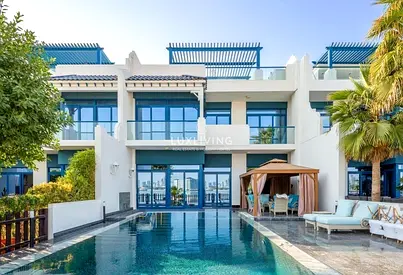 Fully Furnished | Direct Beach Access | Upgraded