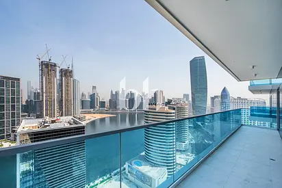 Canal&Burj View | Closed Kitchen | Brand New
