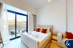 Luxury Studio | Furnished | Modern interior