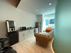 OFFICE FOR RENT | BAY SQUARE | BB06 – 104 | VACANT | WATER FOUNTAIN VIEW