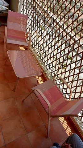 Pink balcony set — 2 chairs with small side table