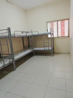 BACHELORS ROOM AVAILABLE IN KARAMA