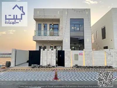 فيلا حديثة فائقة الفخامة بواجهة حجرية كاملة وتصميم داخلي فائق الفخامة مع تشطيبات فندقية فائقة الفخامة بسعر شامل رسوم التسجيل