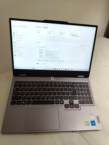 Linovo Loq 15irx9
 Intel i5-13450HX
Ram 24 gb
Storage 512 gb
GPU rtx 3050
Graphic card 6 gb
Disblay