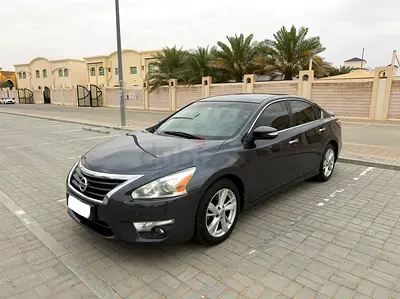 Nissan Altima SL GCC 2013 Well Maintained in very good condition Second owner