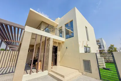 LARGEST CORNER PLOT | 4BR+MAIDS | CLOSE TO POOL