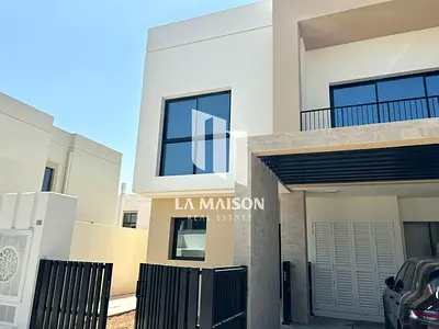 4BR + M | Corner | Flexible Payments | Move in now
