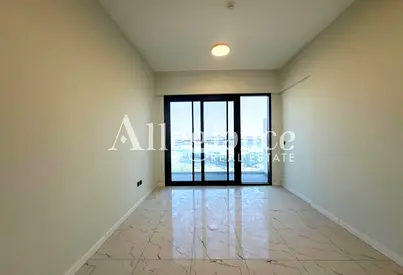 Metro Facing l Higher Floor l Pool View