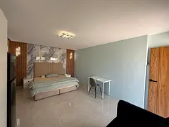 Elegant Urban Comfort — Single Occupancy Room for Rent in Umm Suqeim 3