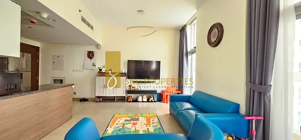 FULLY FURNISHED | HUGE LAYOUT | READY TO MOVE IN