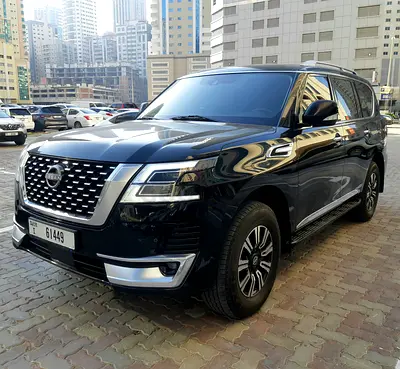 ALMOST NEW NISSAN PATROL 4.0L 2023 GCC SPEC TITANIUM V6 4WD NO ACCIDENTS FULL OPTION RADAR SUNROOF