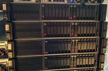 HPE DL380 G10 16SFF server 64gb ram