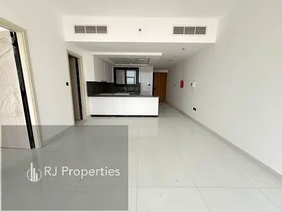 BRAND NEW LUXURY AND VERY SPACIOUS 1BHK WITH BALCONY WARDROBE GYM POLL AND PARKING FREE CLOSE TO SHARJAH MOSQUE