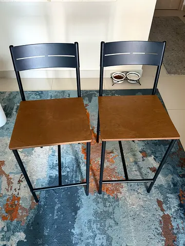 Stylish Modern Chairs Set
