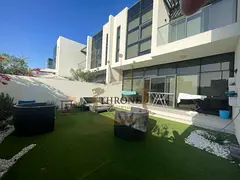 Biggest layout spacious 3bedroom Plus Maid ,face community centre and park