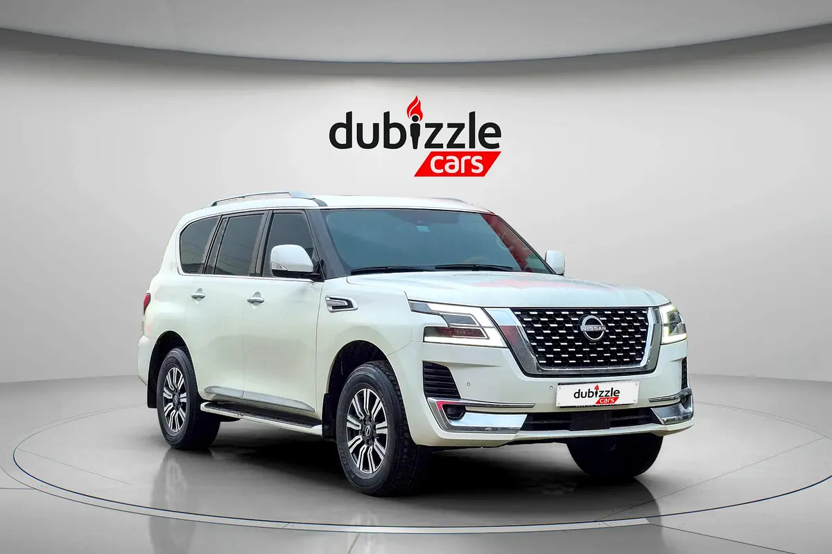 Nissan Patrol 2023 — photo 1 of 16