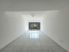 2bhk+Study/ with kitchen appliances/Big Size