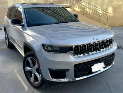 Jeep Grand Cherokee Limited 2022 - Warranty - Full Service History - GCC Specs - Excellent Condition