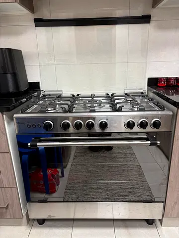 Super General Gas Cooker 5-Burner