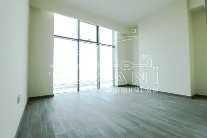 Canal View | Vacant | 2 Bedroom + maid