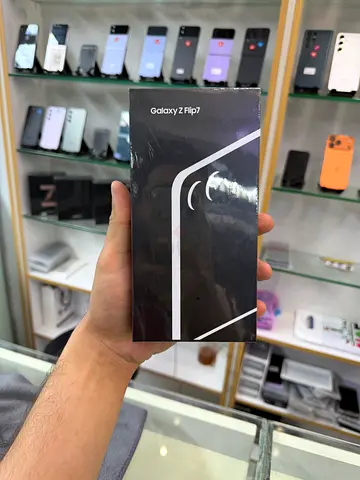 Samsung Galaxy Z Flip 7