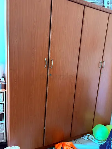 four door wardrobe