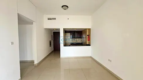 1BHK Unfurnished || Sea View | Spacious 800 sqft