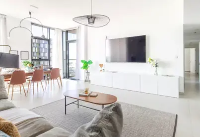 3BR + Maid's | Vibrant Home | Investor Ready