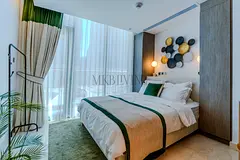 Stylish Studio Apartment | Downtown | Walk to Dubai Mall | Gym &amp; Pool