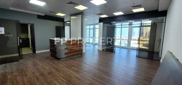 Fully Fitted l| Prime Location l| Ready to move in