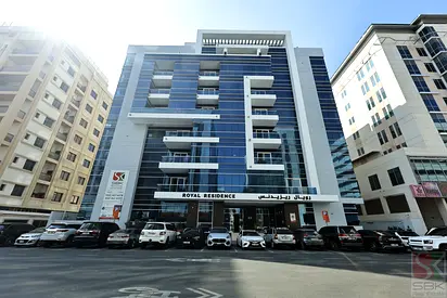 One Month Rent Free-Spacious 1 BR