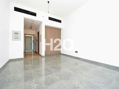 Bright Studio | Nice Open Views | High Floor