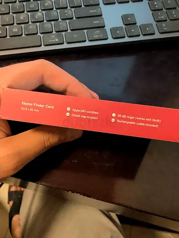 Ekster Finder Card for iOS (Apple Find My) card tracker with box - new