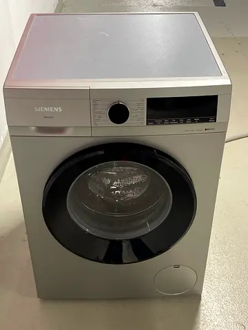Siemens iq300 model 9kg washing machine