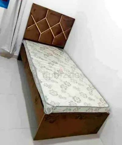 Single bed with mattress 90x190cm.  All times delivery available
