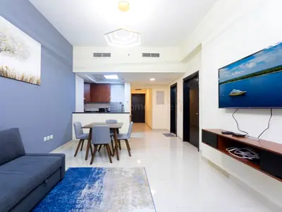 Luxury Upgraded 1BR | Marina Skyline Views